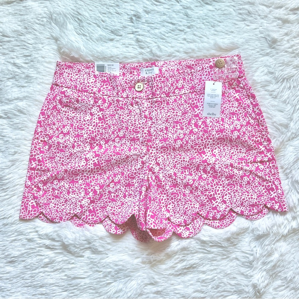 Crown & Ivy summer shorts size 4